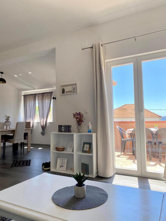 Apartman Ritta Biograd Na Moru Exteriör bild